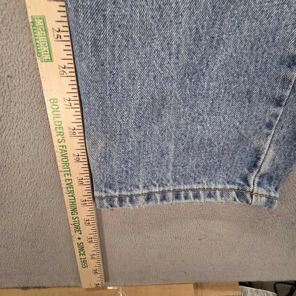 Levis 560 Jeans Mens Light Wash Blue Denim Relaxed Tapered Zip Fly‎ Fits 33x31